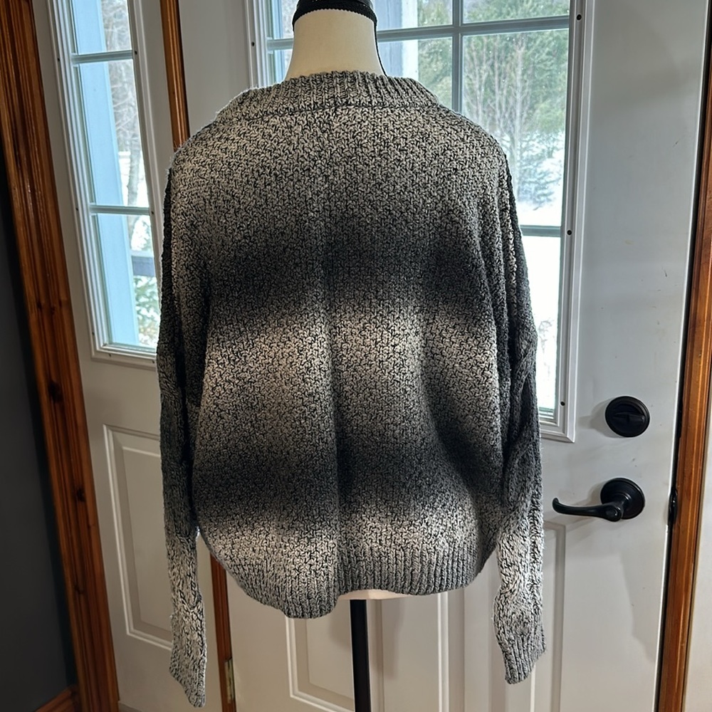 Roots Gradient Sweater - Picture 2 of 7